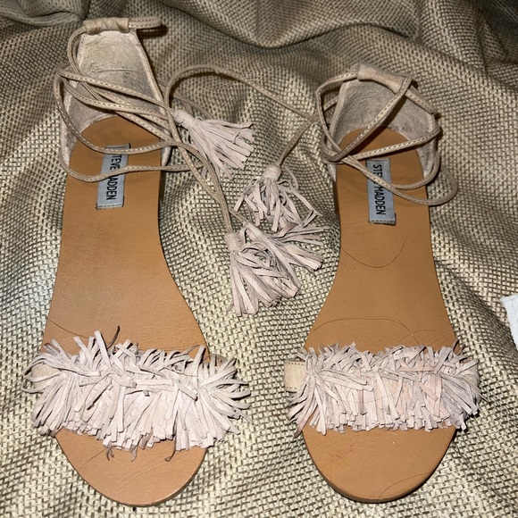 Steve Madden Sweetyy Blush Suede Leather Lace-Up Sandals - Picture 2 of 5
